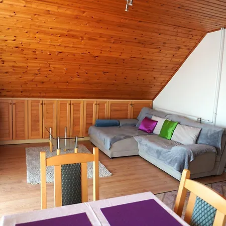 Julia Ferienhaus Balatonalmádi