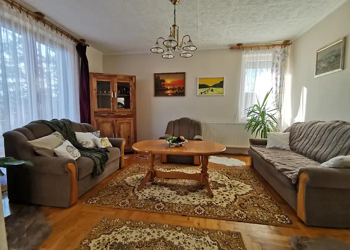 度假居 Julia 巴拉顿诺尔马迪